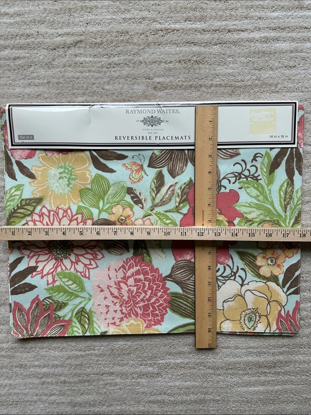 NWT Raymond Waites Reversible Floral Fabric Placemats set/4 Multicolor Cotton